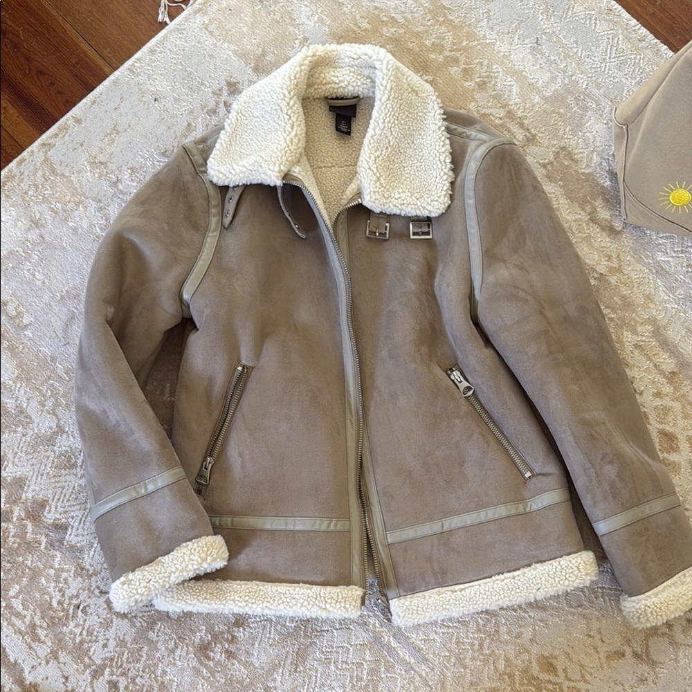 Men’s faux Shearling Lined Jacket - Tan